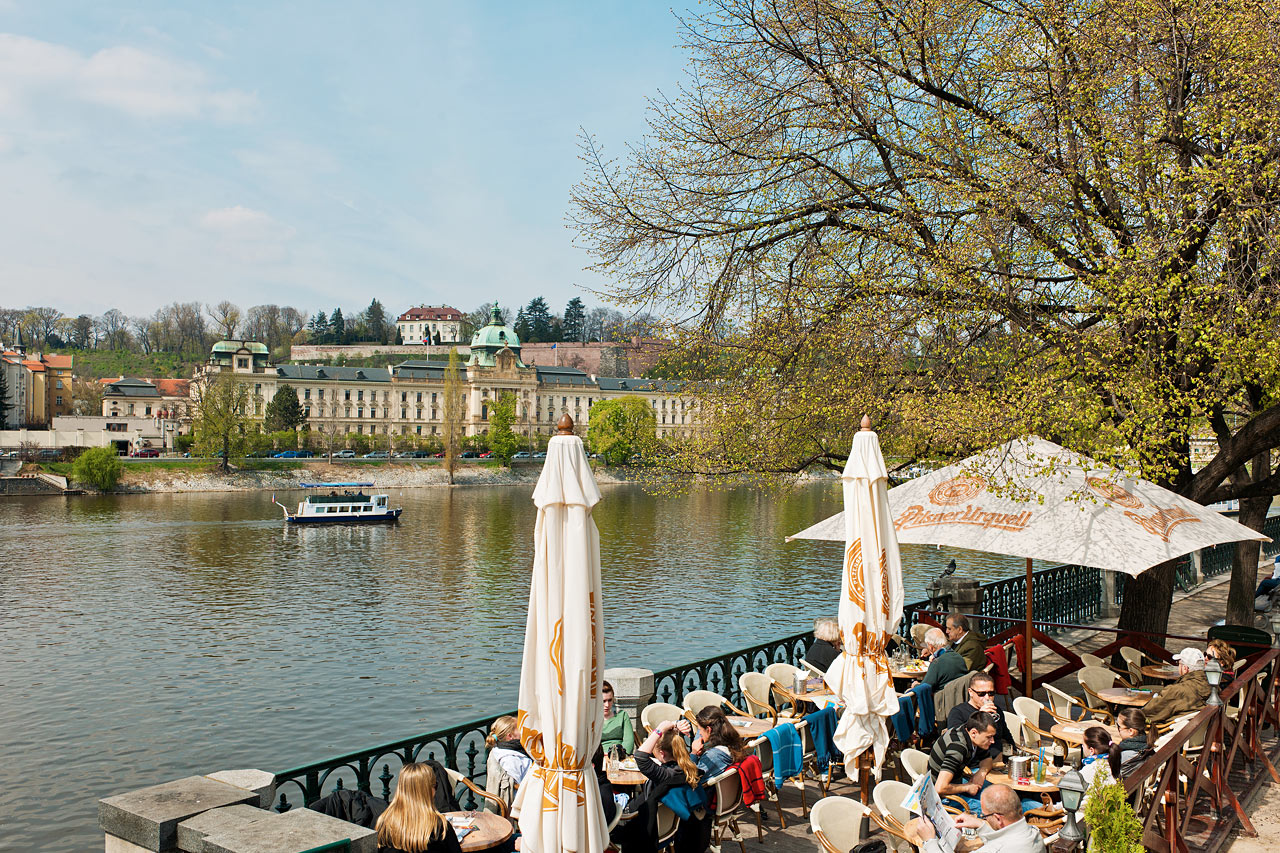 Det jødiske kvarteret Josefov ved Cechuv-broen, Praha