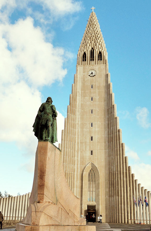 Hallgrímskirkja i Reykjavik