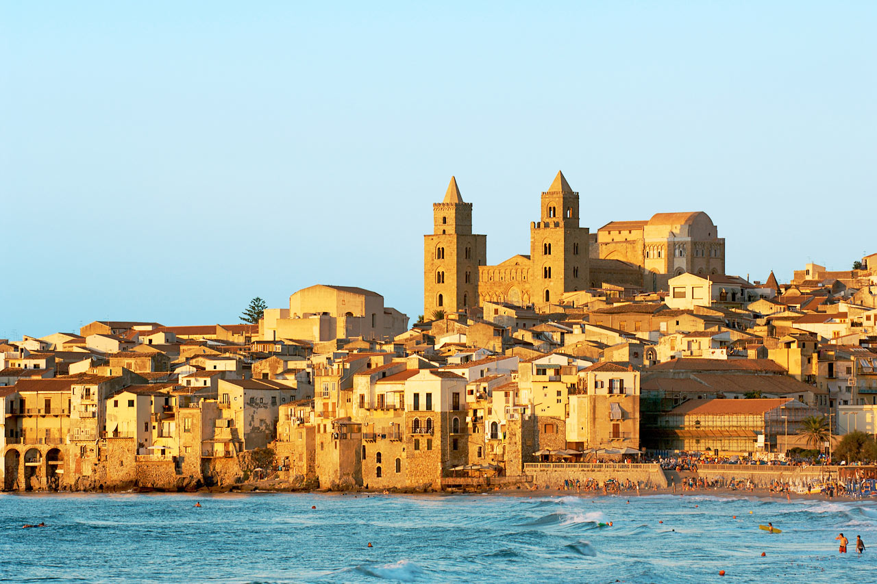 Cefalù, Sicilia