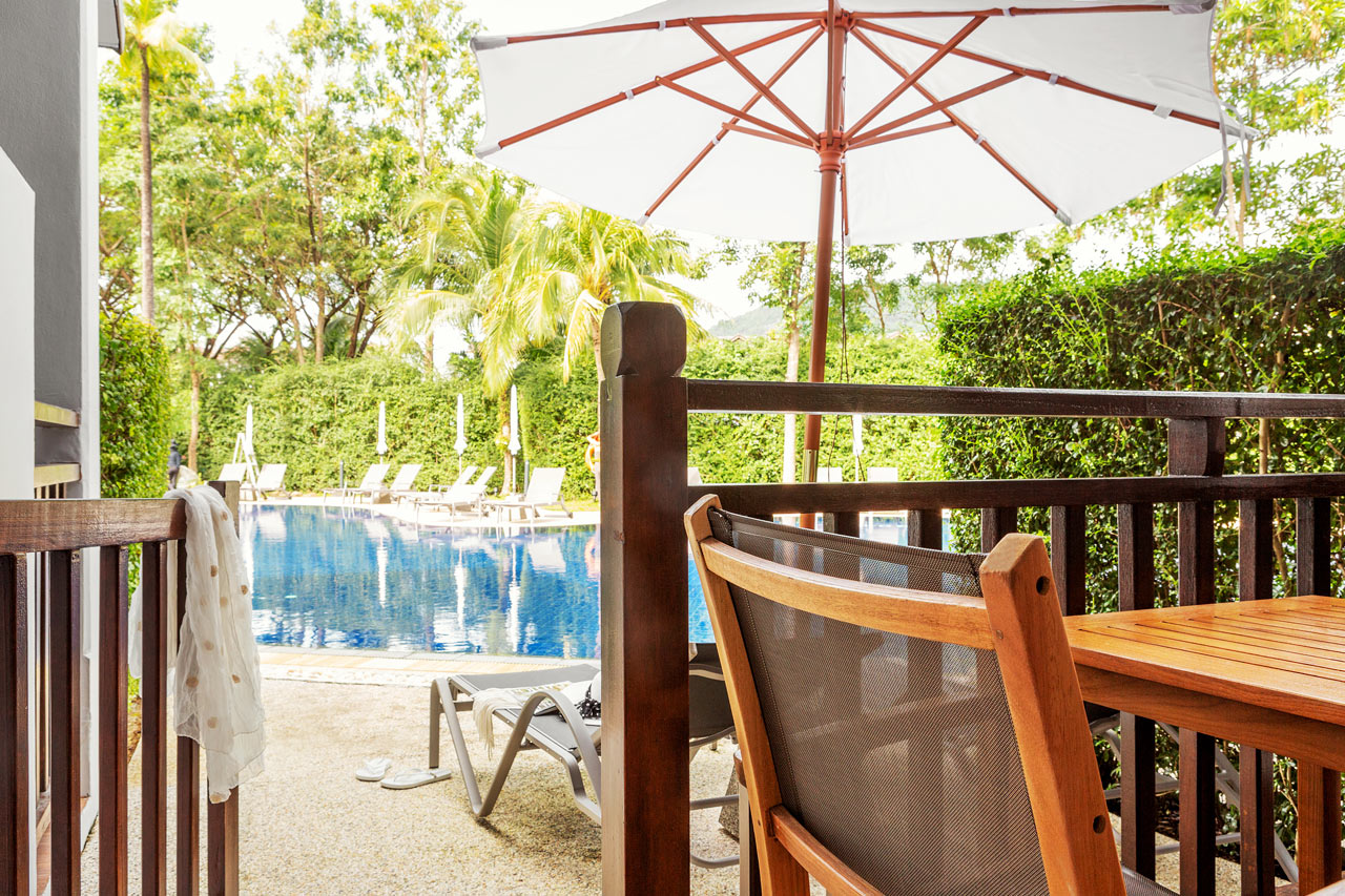 1-roms ROYAL POOL SUITE med terrasse med direkte utgang til hotellets basseng