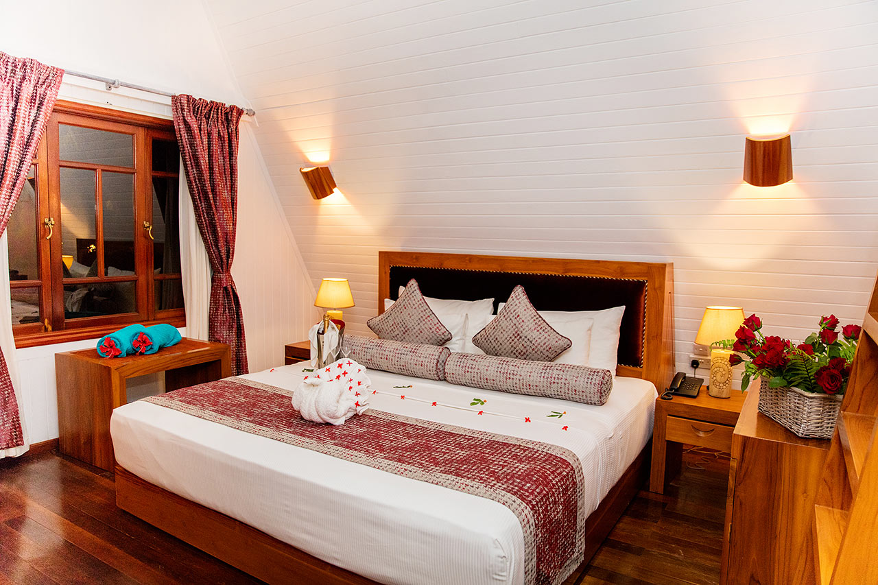 Beach Chalet & Garden Chalet