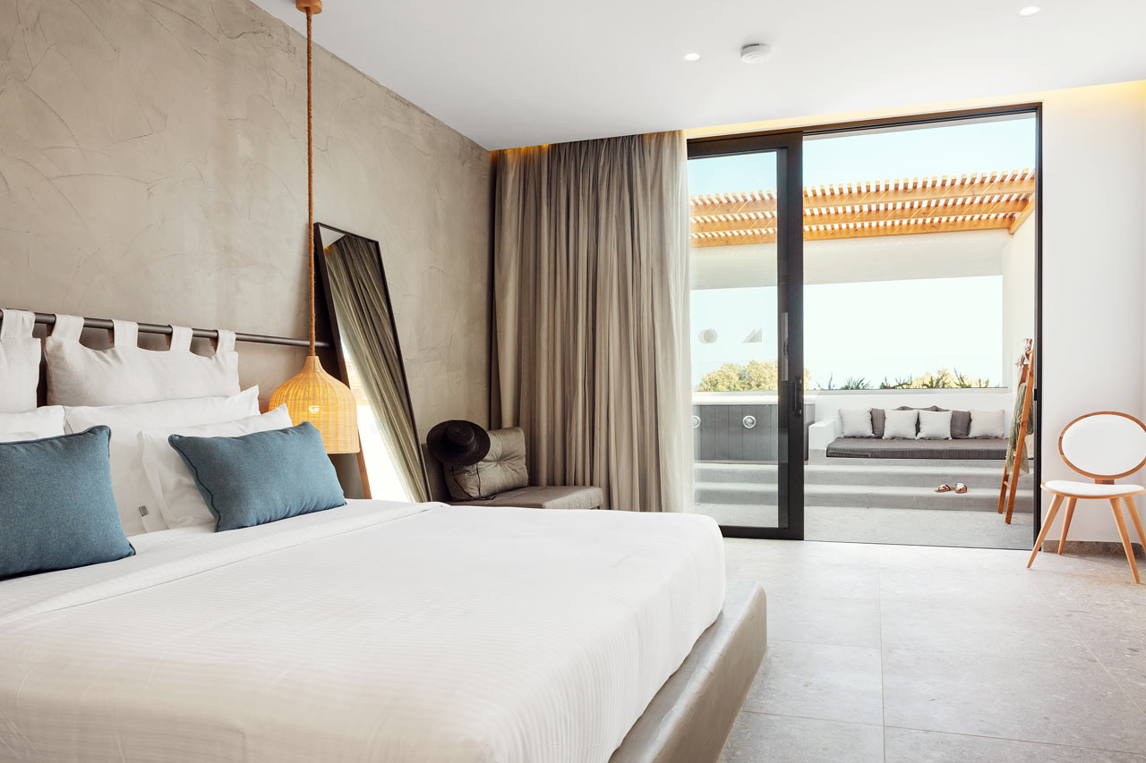 Classic Room 1 rom, balkong med boblebad, mot havet