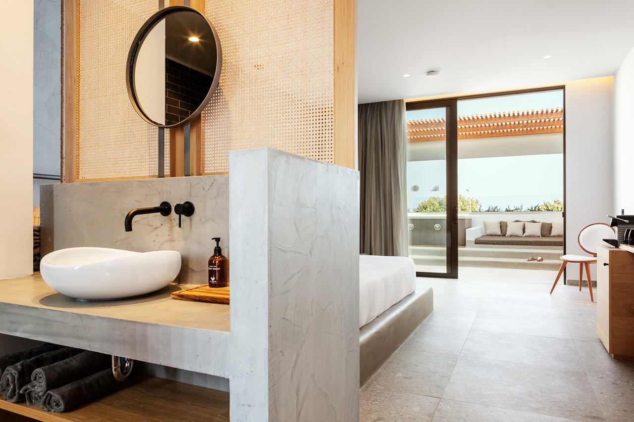Classic Room 1 rom, balkong med boblebad, mot havet