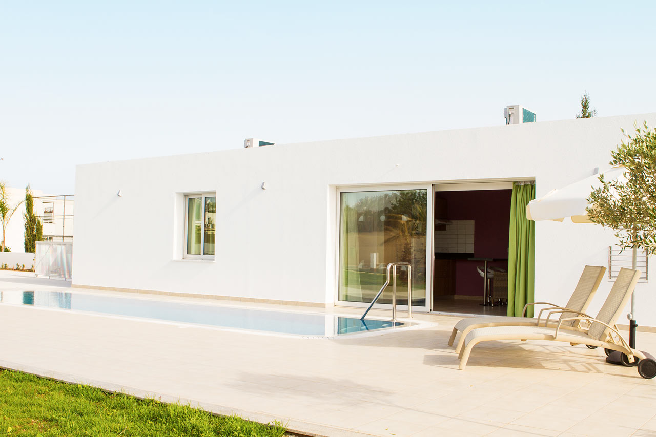 Prime Pool Suite 2 rom med terrasse med privat basseng