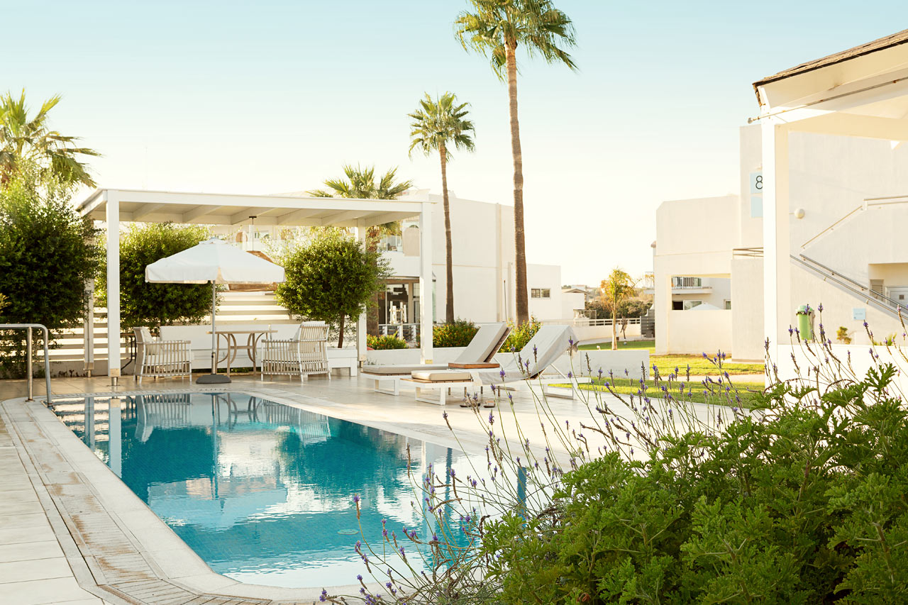 Prime Pool Suite 2 rom med terrasse og privat basseng