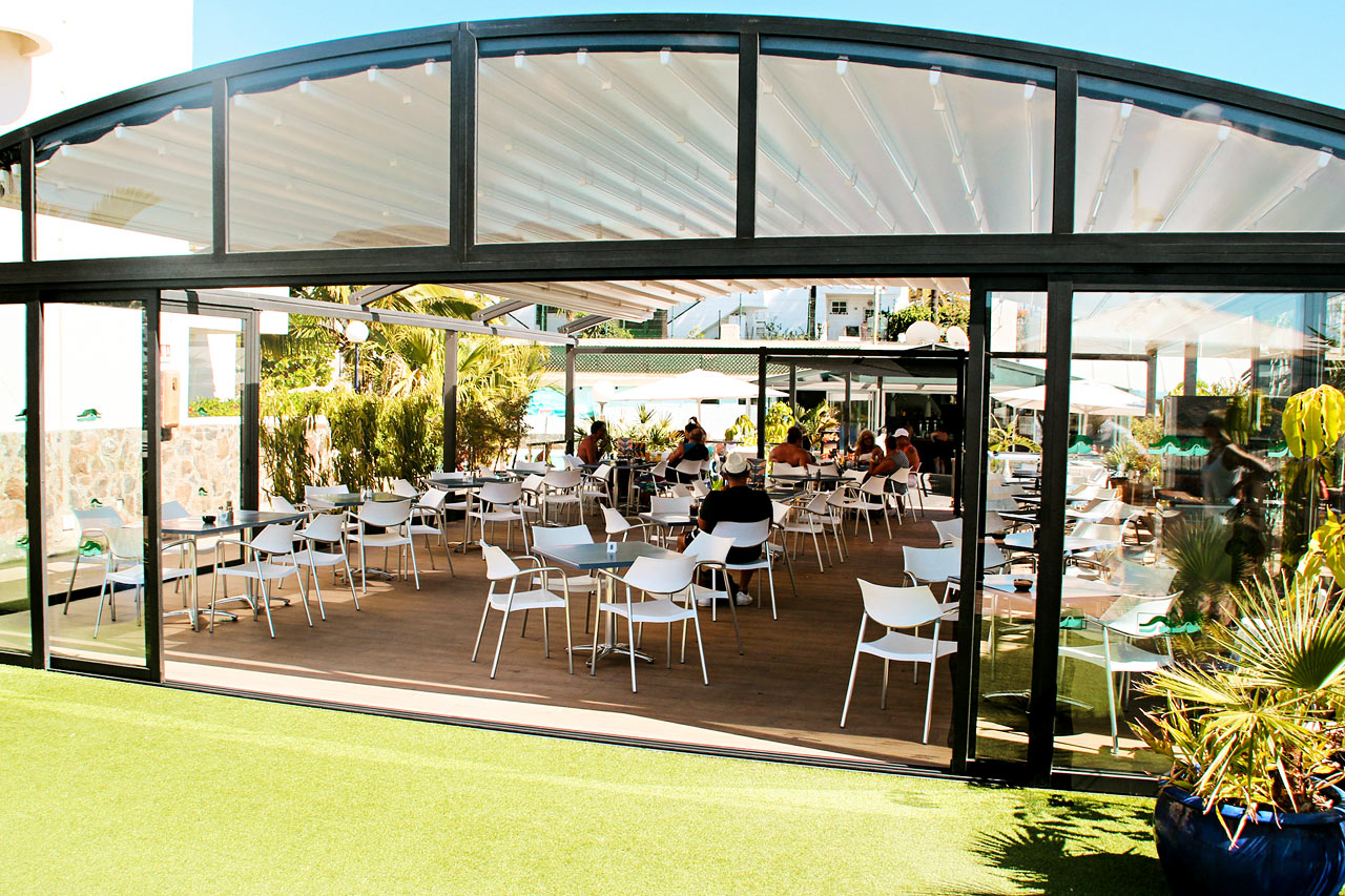 I restauranten på hotell Eden serveres frokost, lunsj og middag fra buffé