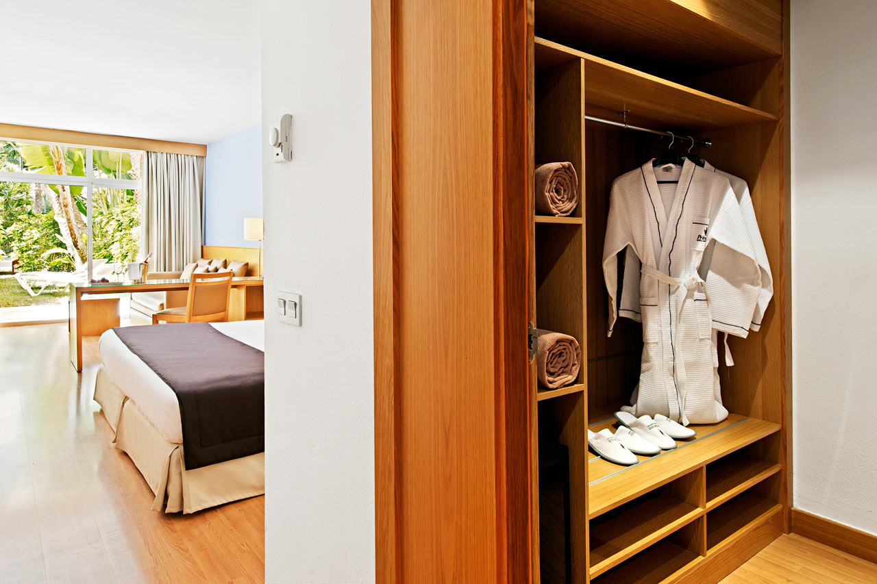 Dobbeltrom juniorsuite med privat hage