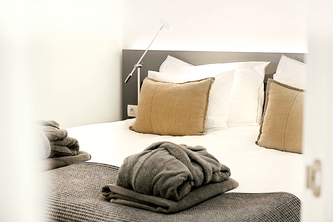 3-roms Club House Suite