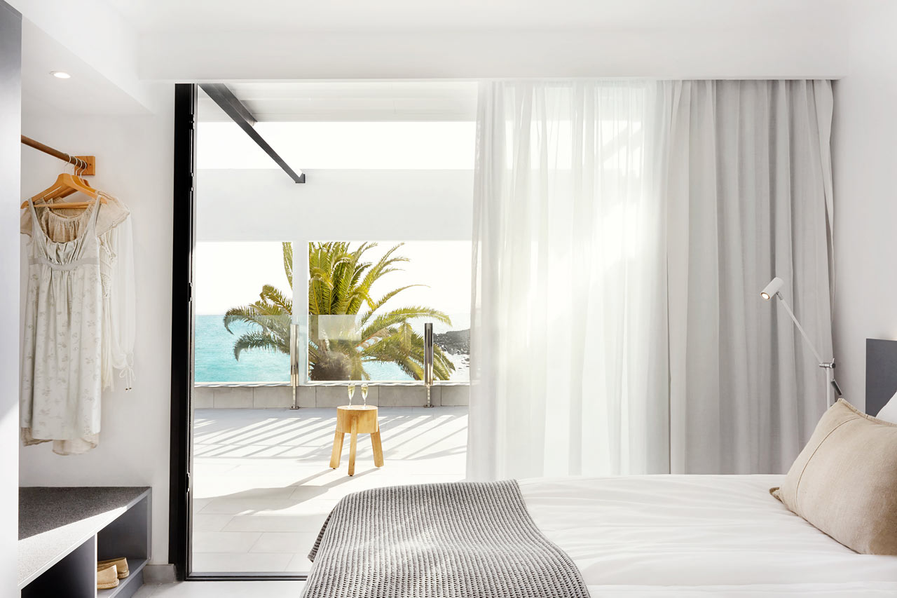 3-roms Generous Suite med stor tak- og loungeterrasse med havutsikt