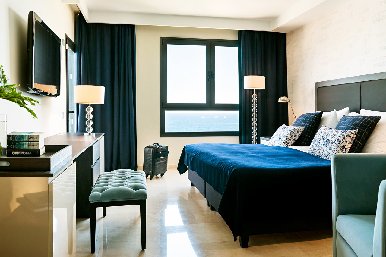 4-roms suite