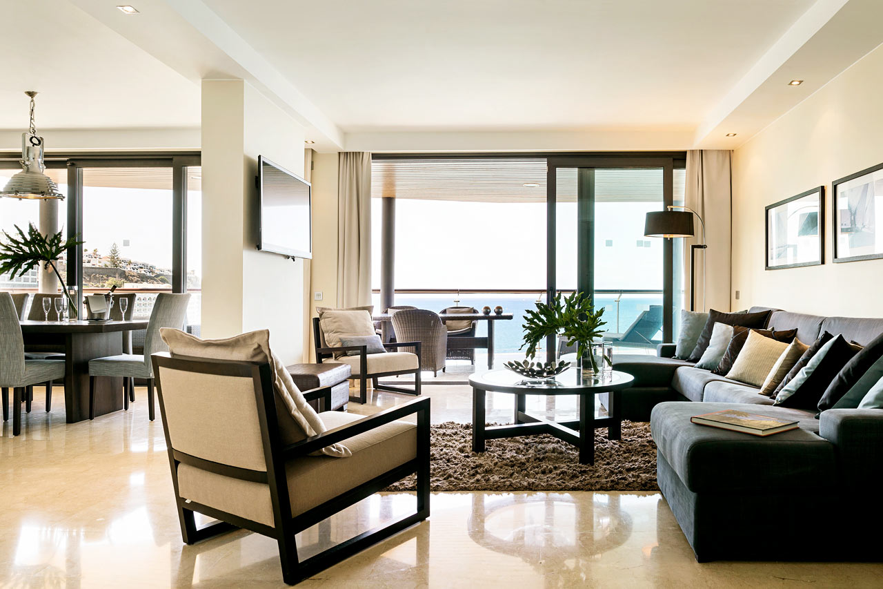 4-roms suite