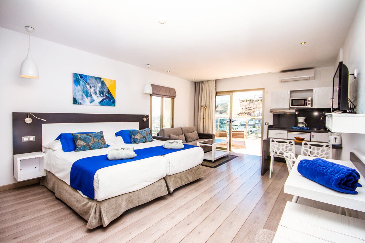 1-romsleilighet juniorsuite, balkong med boblebad, i 8. etasje