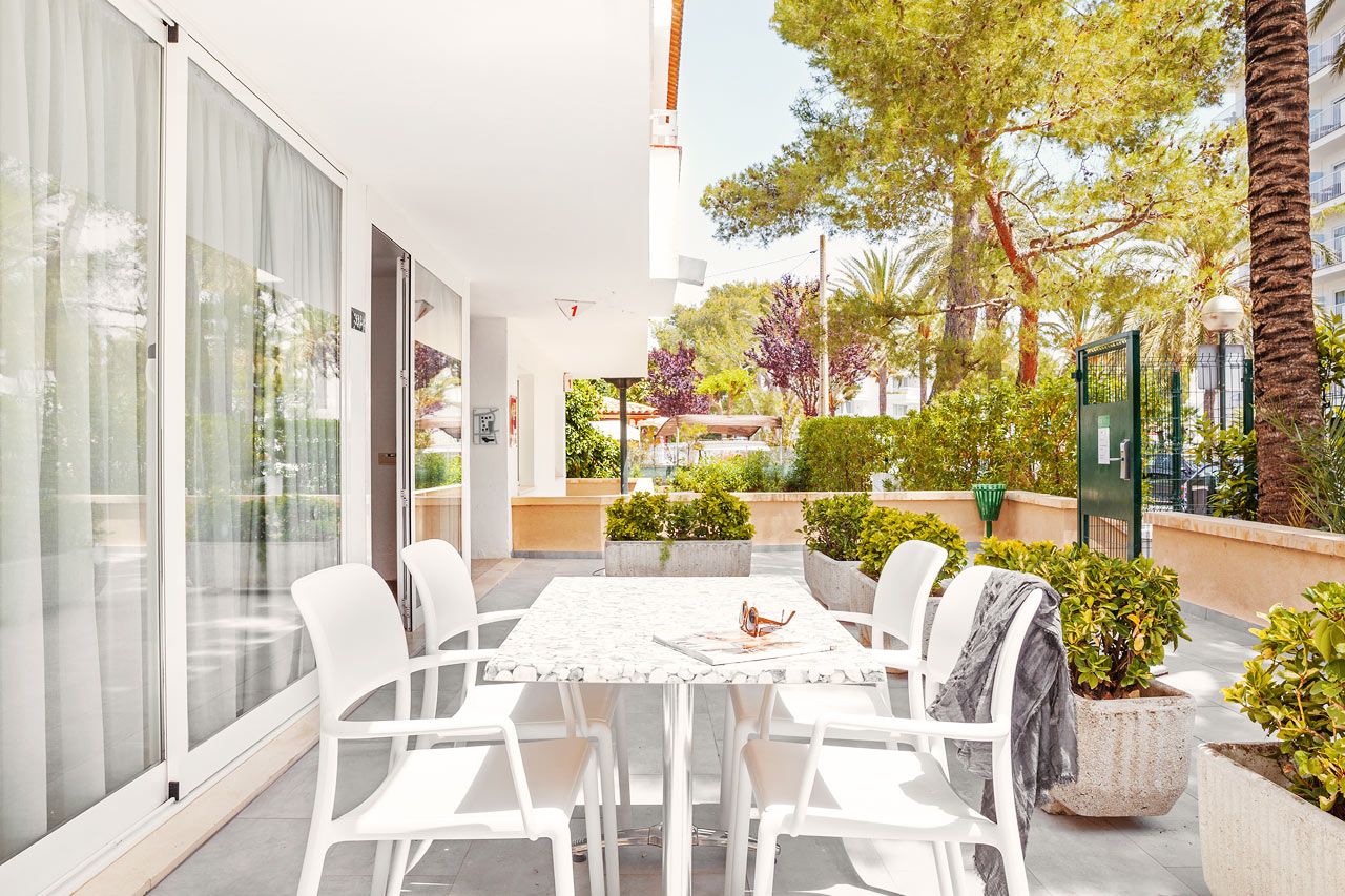 2-romsleilighet FAMILY med terrasse mot omgivelsene, Las Piramides