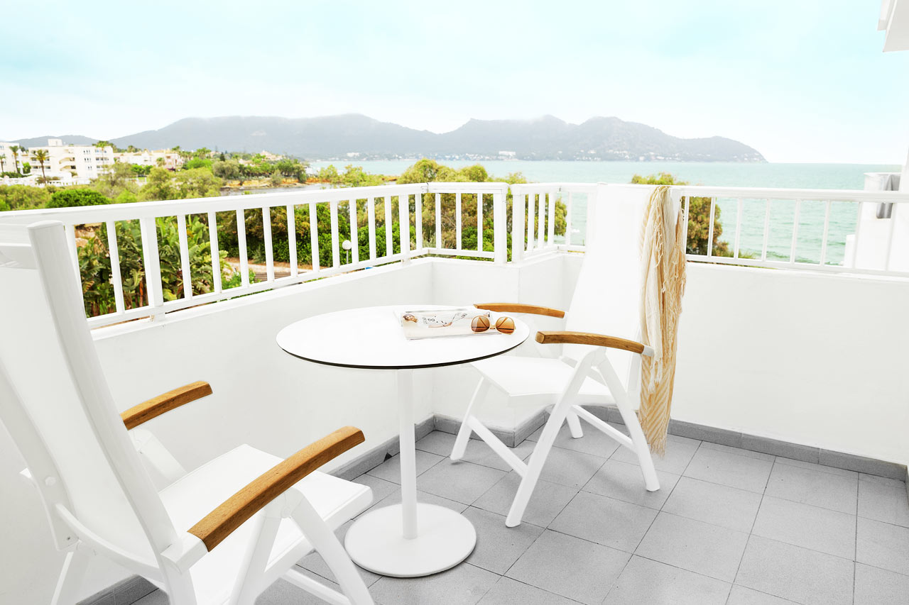 2-romsleilighet Royal Family Suite, balkong med havutsikt, Jasmin