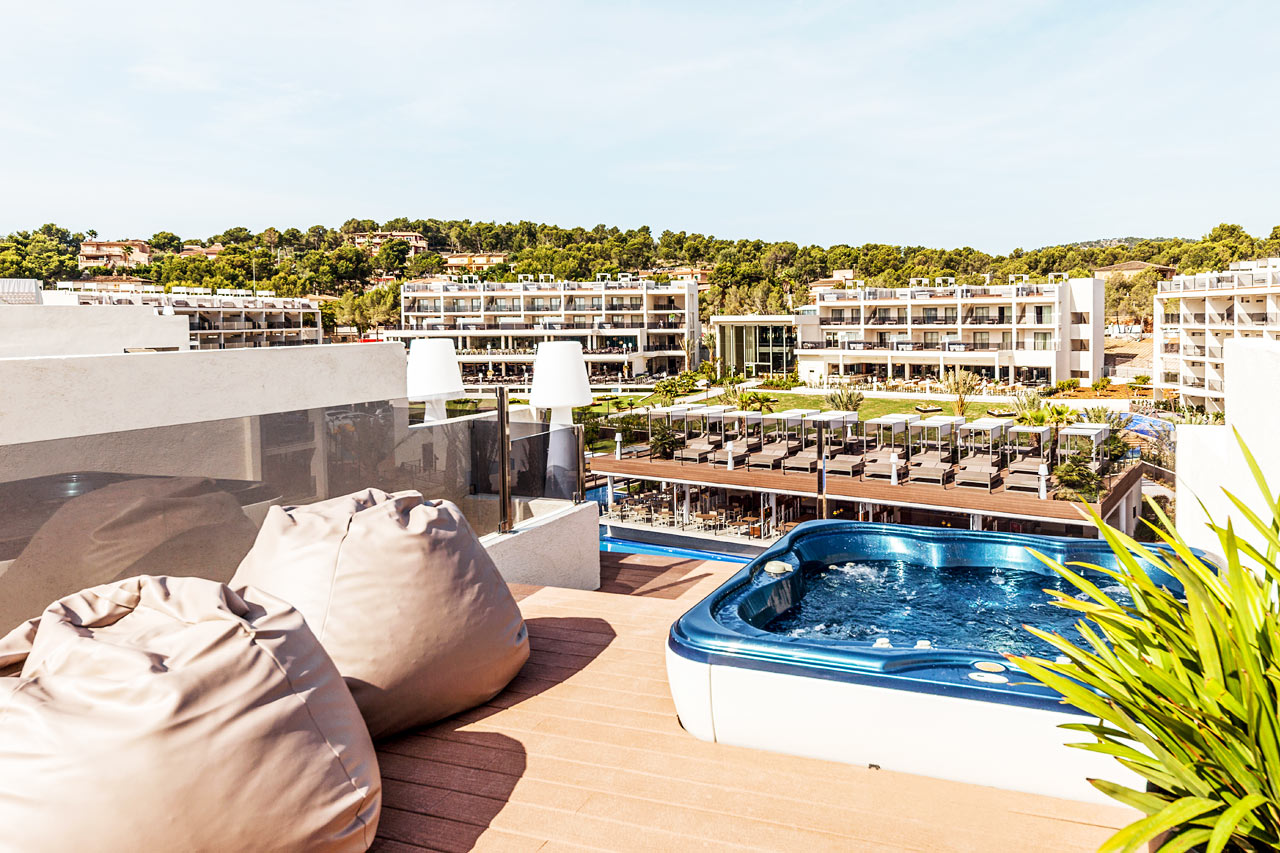 Dobbeltrom juniorsuite med stor takterrasse