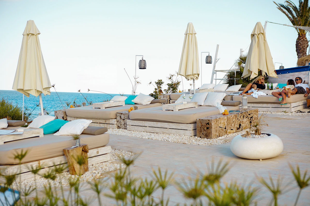Atzaro Beach Club
