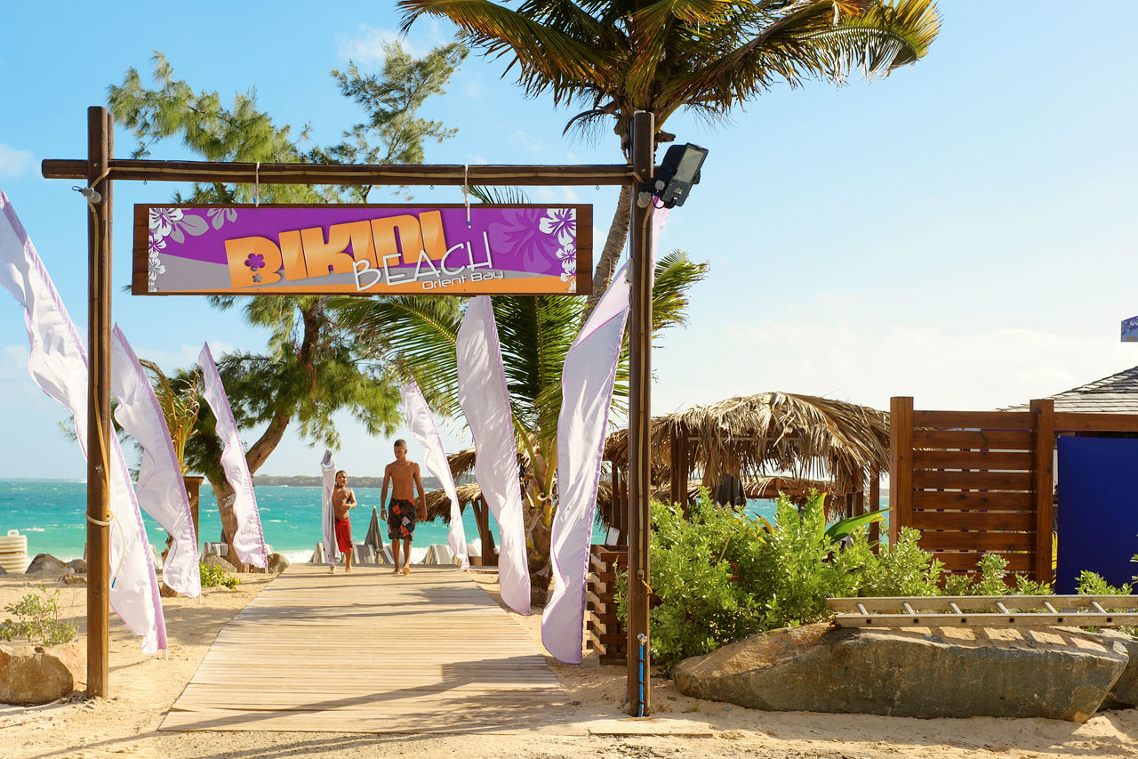 Bikini Beach, Orient Bay