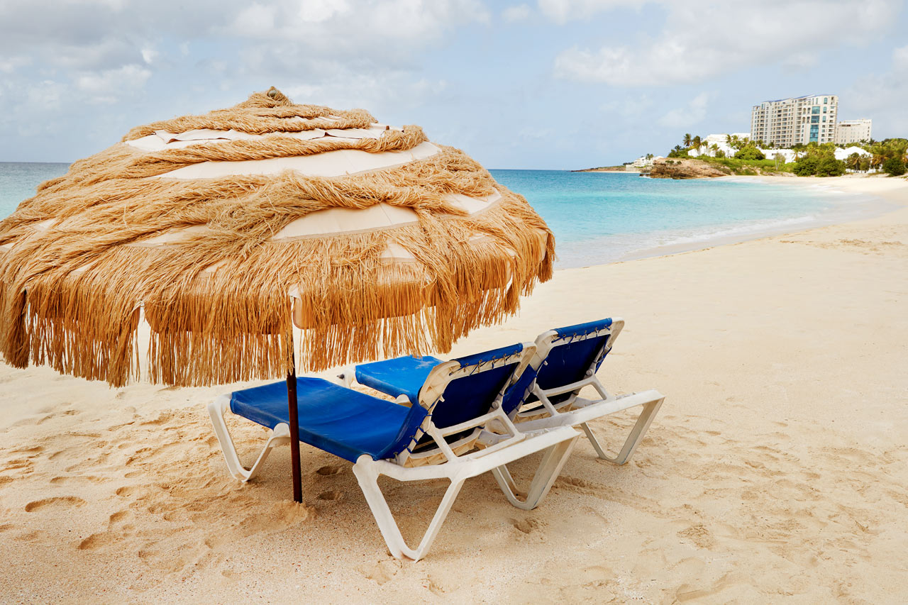 Mullet Beach på den andre siden av odden ved Maho Beach