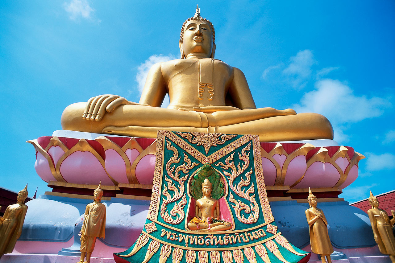 Wat Phra Yai er det største buddhistiske tempelet på Koh Samui, vel verdt et besøk.