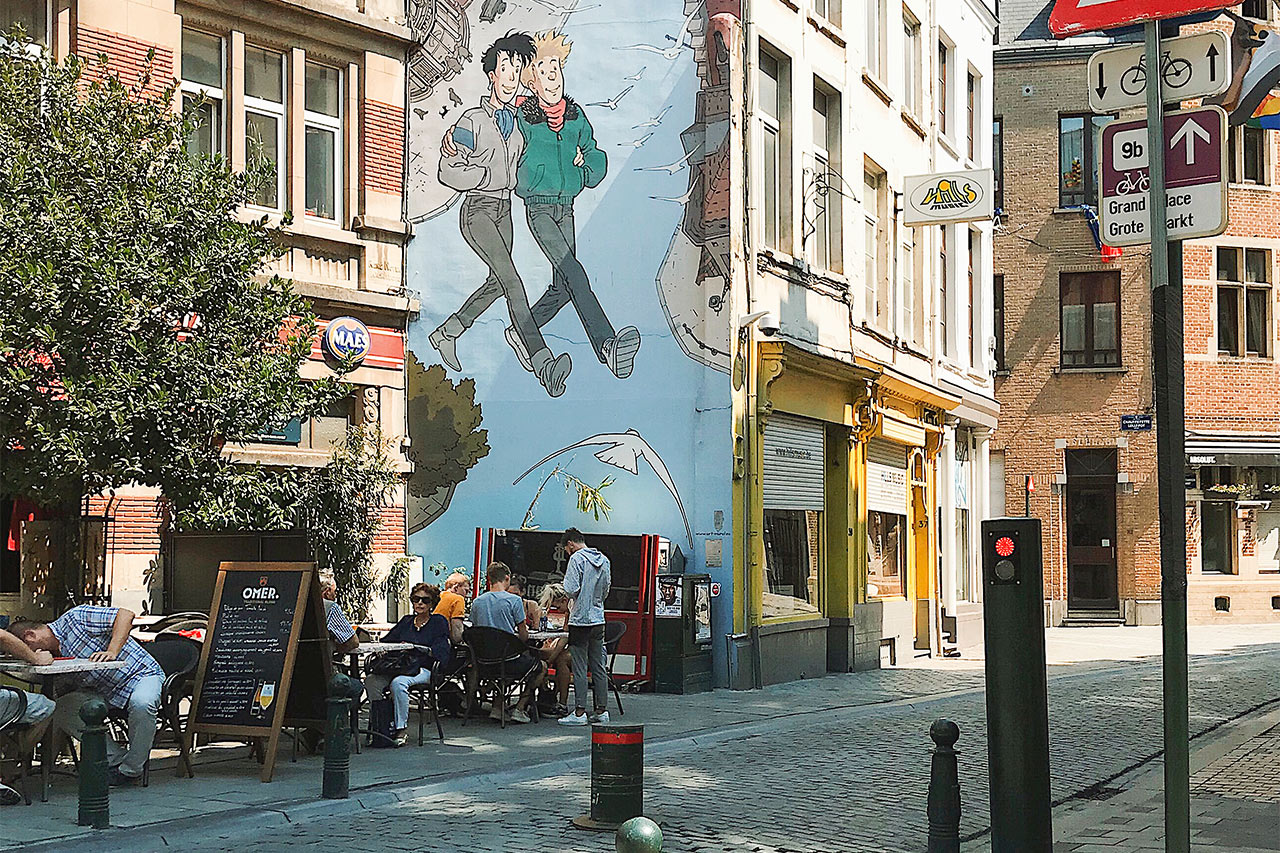 Trivelige og fargeglade gater i Brussel