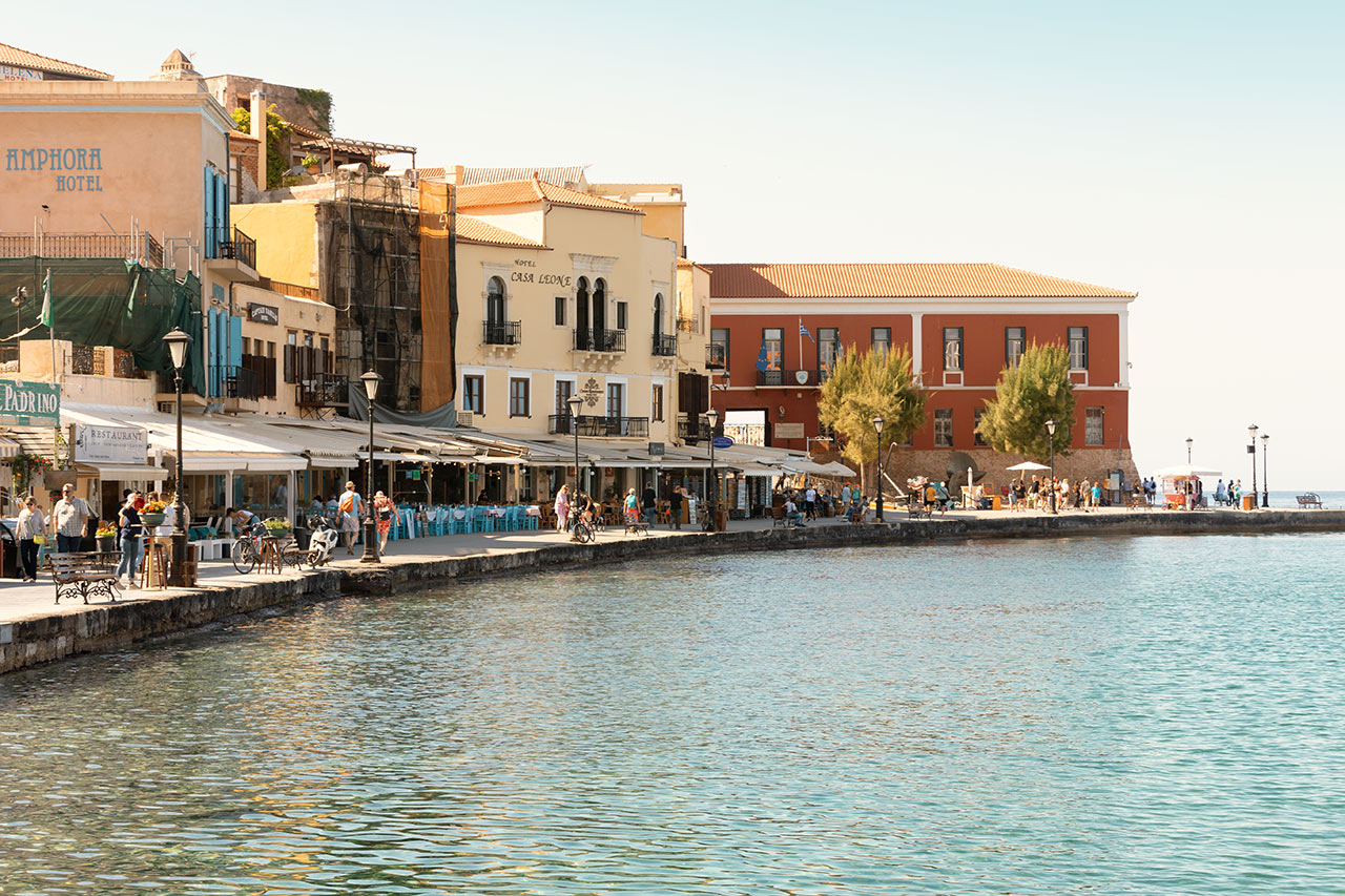 Den gamle, venetianske havnen i Chania