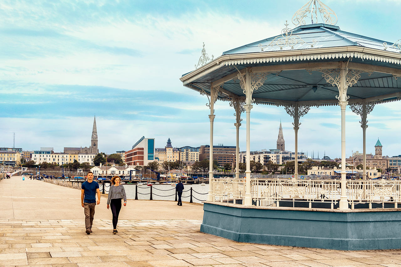 Den koselige havnebyen Dún Laoghaire