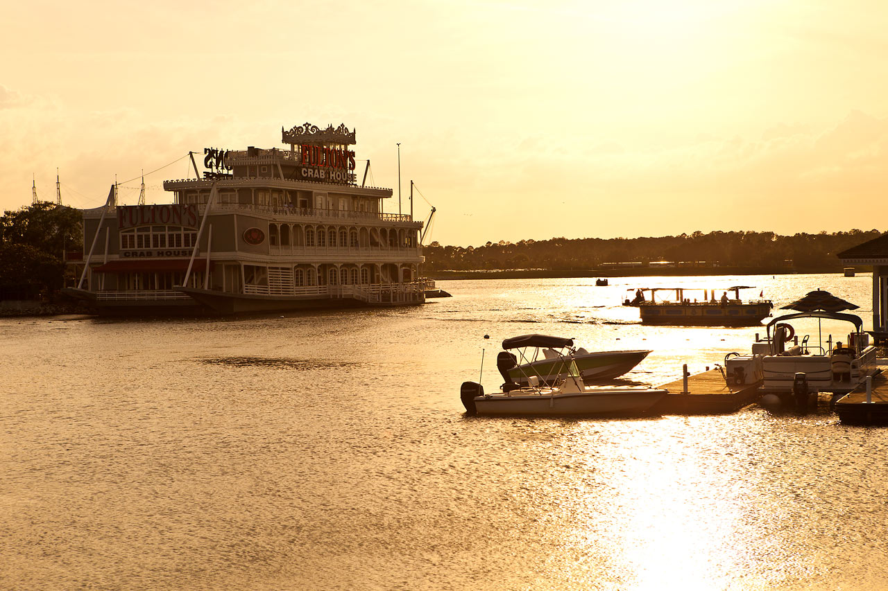 Fulton's Crab House, Village Lake, Downtown Disney Orlando