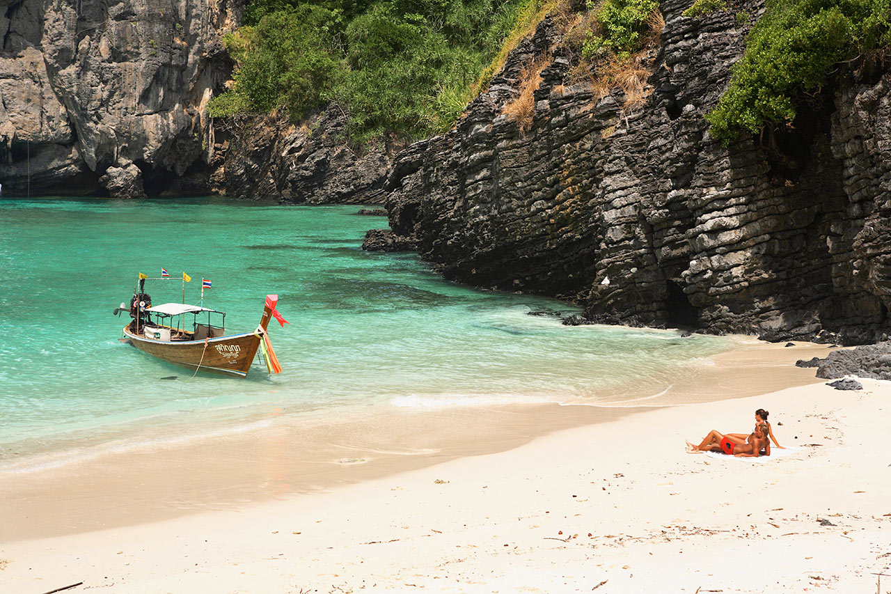 Nui Beach