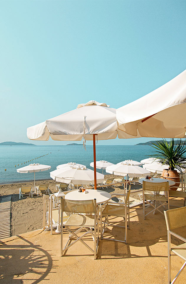 Anemoni Club Megali Ammos Beach