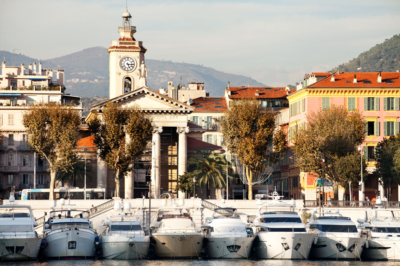 Den gamle havnen i Nice
