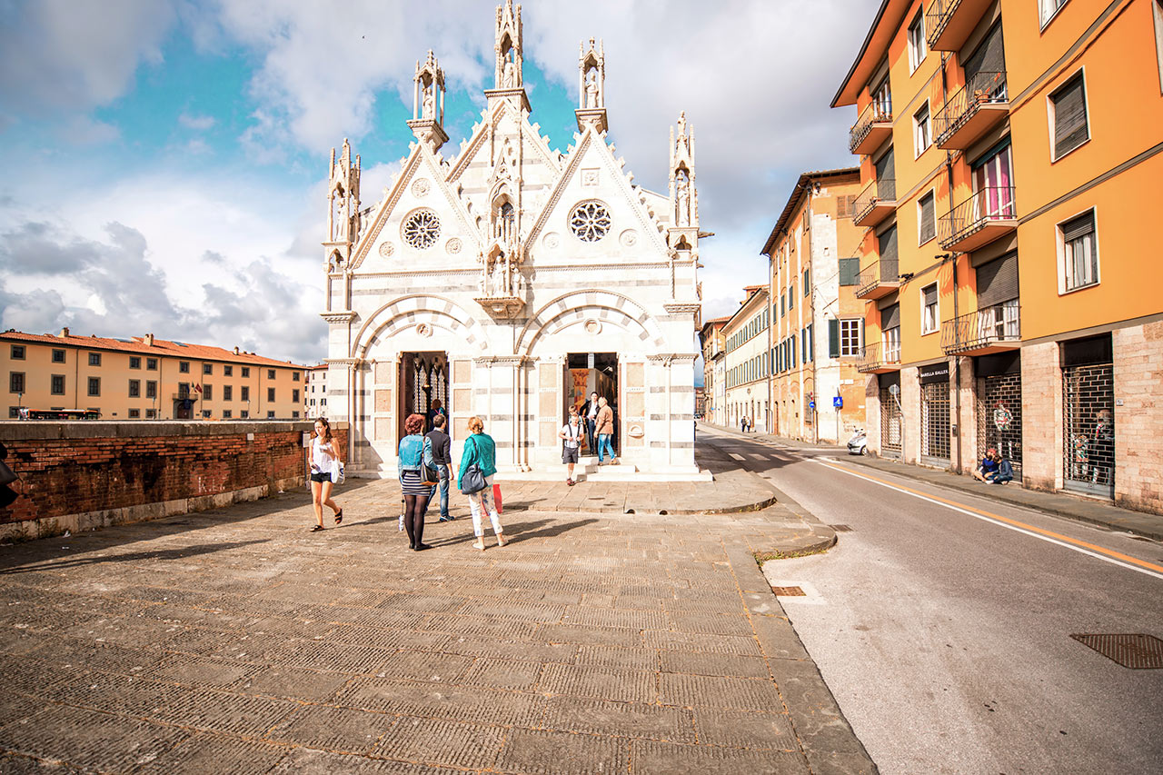 Katedralen Santa Maria della Spina