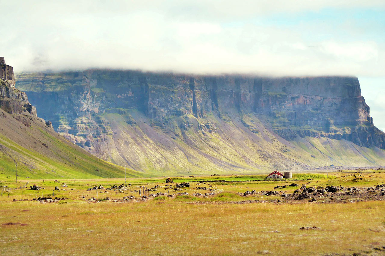 Den fredelige atmosfæren på Island får Reykjavik til å fremstå som en livlig storby.