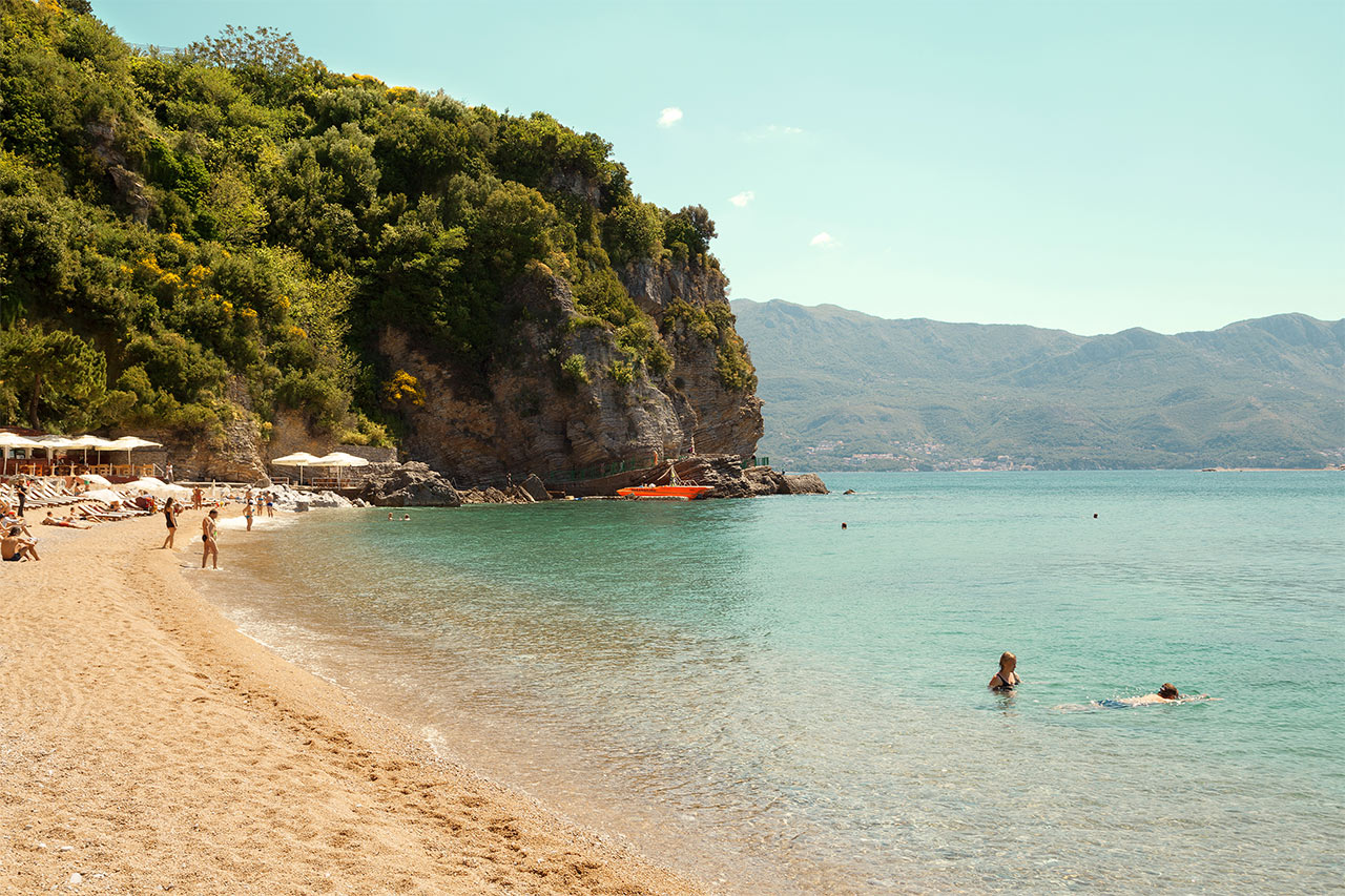 Mogren Beach